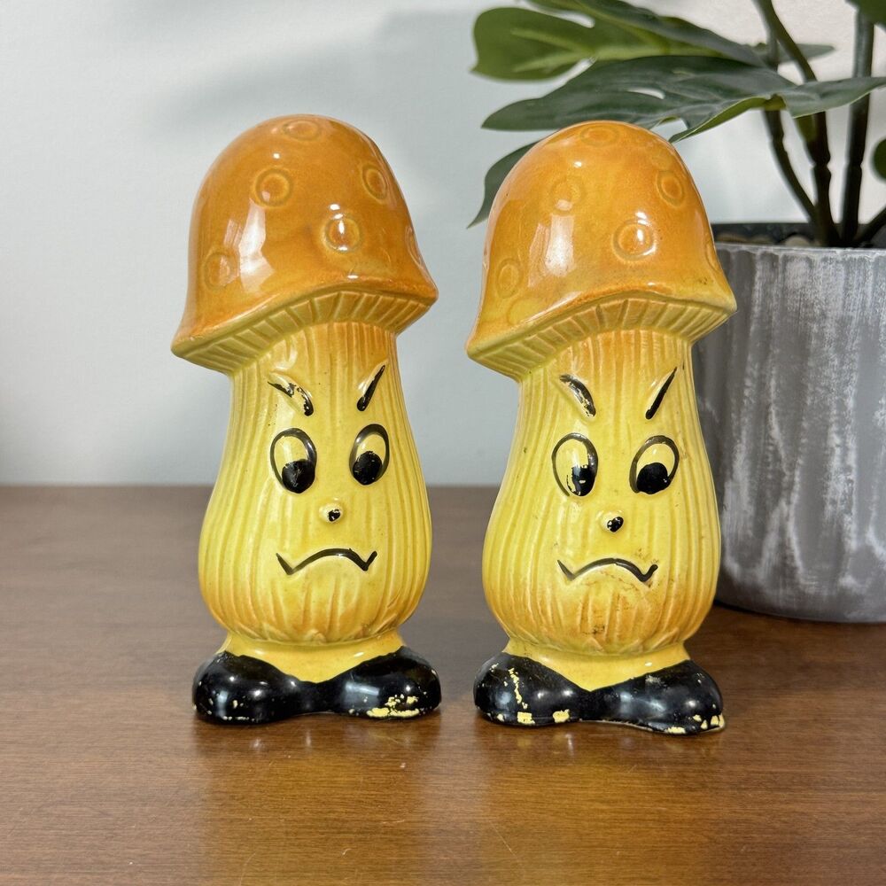 Vintage Japan Mushroom Salt & Pepper Shakers Set Ceramic Anthropomorphic Faces